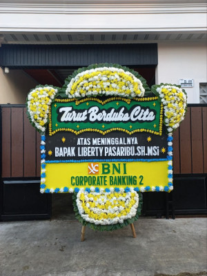 Papan Bunga Duka di Tapin Utara